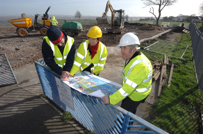 Cllrs Burnett and John at Cliff Walk Park